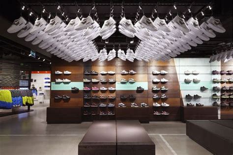 nike shoes outlet london